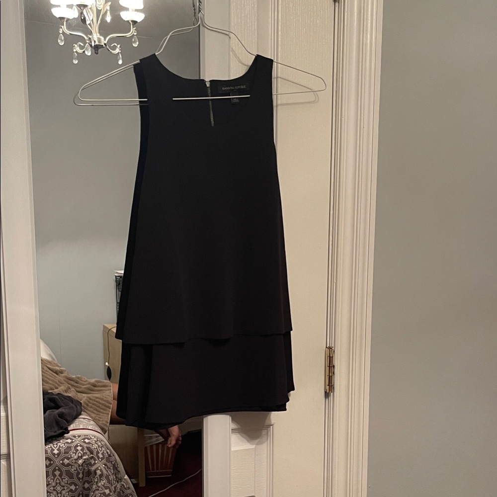 Black Sleeveless Layered Top